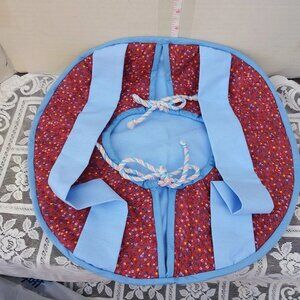 Handmade quilted pie or baked goods carrier